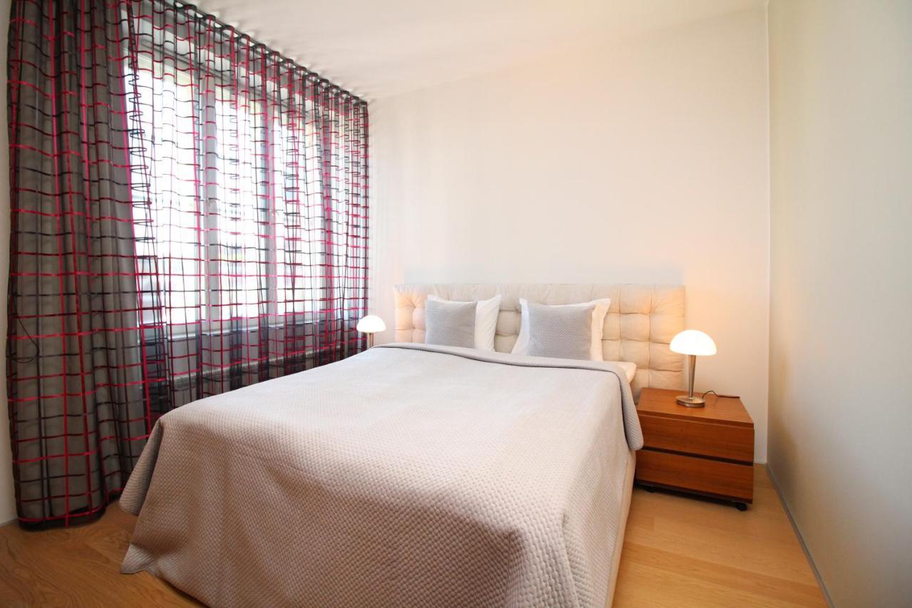Tallinn City Apartments Old Town Square Екстериор снимка